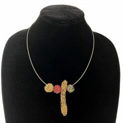 Cottler Fox: Neckwire And Beads; Build Your Own Necklace