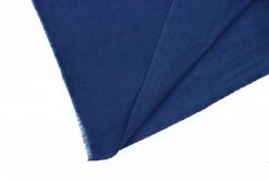 Deivi Scarf: Cashmere Wool, Black Extras