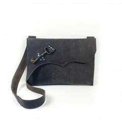 Divina Denuevo Bag: Portobello Purse