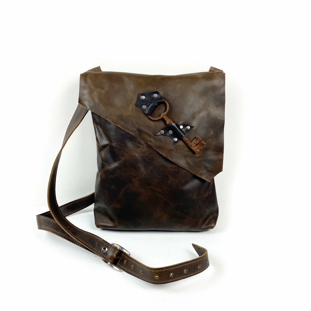 Bags Divina Denuevo Bag: Urban Raw Edge Messenger 7 Bags Divina Denuevo Bag: Urban Raw Edge Messenger