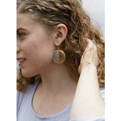 Fair Anita Earrings: Tri-Color Plate Jewelry 4 Fair Anita Earrings: Tri-Color Plate Jewelry