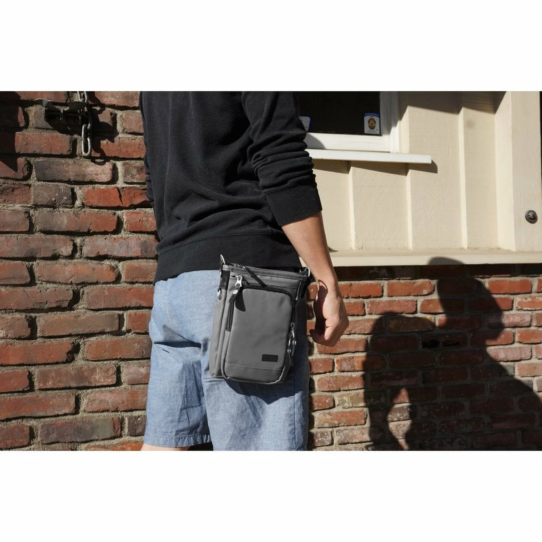 Harvest Label Bag: 2-Way Shoulder Case Bags 9 Harvest Label Bag: 2-Way Shoulder Case Bags