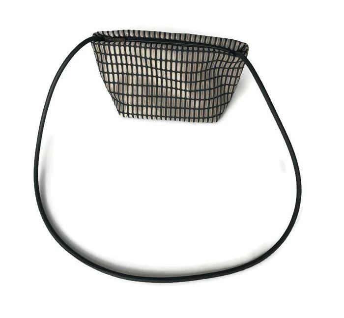 Bags In-Zu Crossbody Bag: Medium Mouse 5 Bags In-Zu Crossbody Bag: Medium Mouse