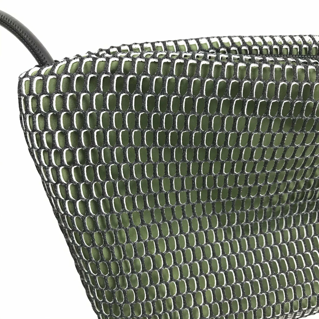 Bags In-Zu Crossbody Bag: Medium Mouse 8 Bags In-Zu Crossbody Bag: Medium Mouse