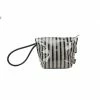 In-Zu Wristlet: Small Mouse