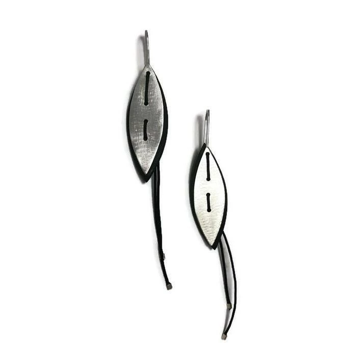 Inteplei Earrings: Leaf Jewelry 3 Inteplei Earrings: Leaf Jewelry