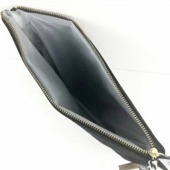 Izola Zipper Pouch: Gentleman Collections