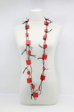 Jewelry Jianhui London Necklace: Squares On Leatherette Chain