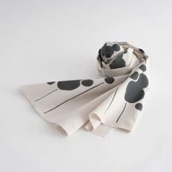 Kamawanu: Scarf 22 Kamawanu: Scarf