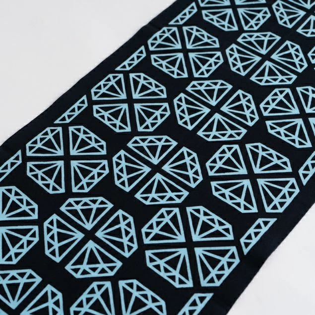 Kamawanu: Scarf 10 Kamawanu: Scarf