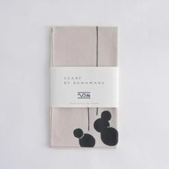 Kamawanu: Scarf