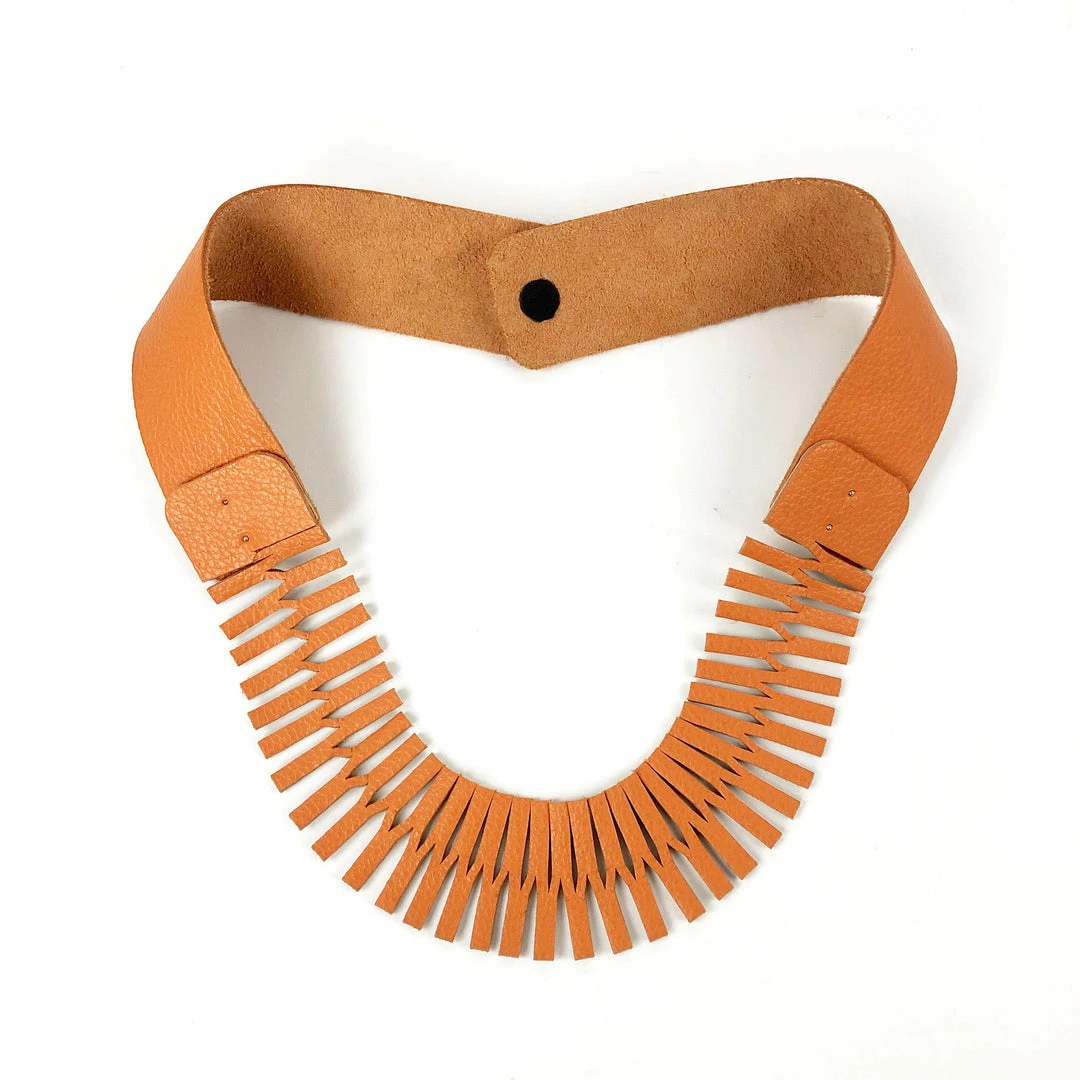 Looksur Necklace: Zigzag 3 Looksur Necklace: Zigzag