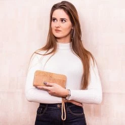 Meninas Bonitas Wallet: Classic Wallets