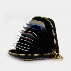 Monarque Wallet: Zippered Wallets