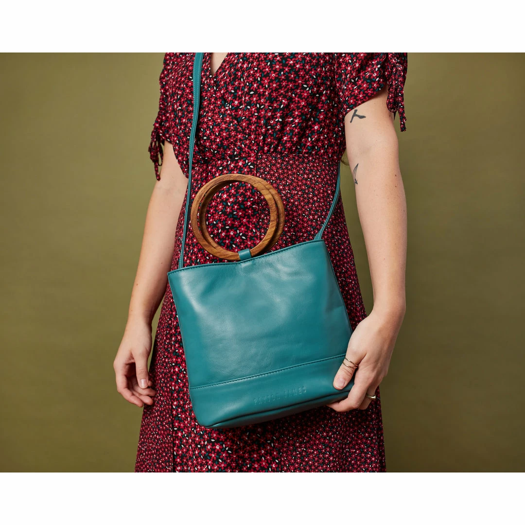 Payton James Bag: Mini Wood Bucket Tote Bags 7 Payton James Bag: Mini Wood Bucket Tote Bags