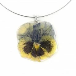 Petal Connection Necklace: Flower Pendant Jewelry