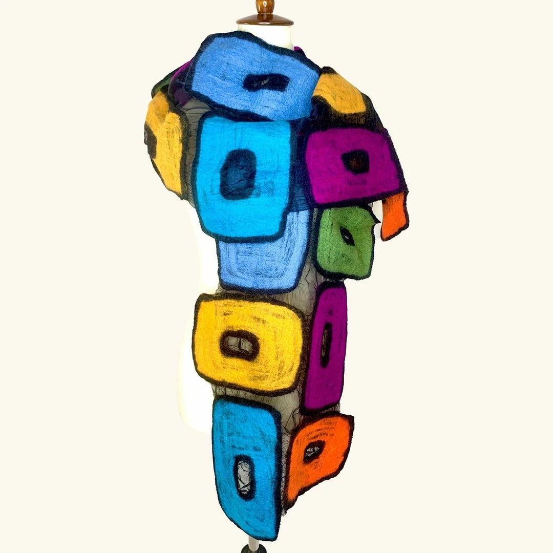 Pomegranate Moon Scarf: Square Work Extras 6 Pomegranate Moon Scarf: Square Work Extras