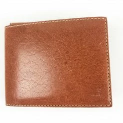 Pong Gaddi Tri-Fold Wallet: Tan Wallets