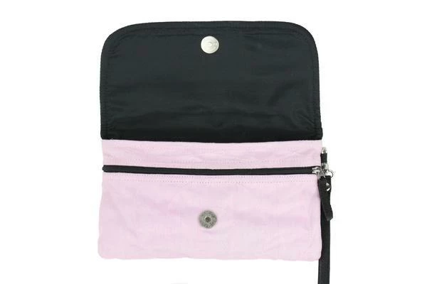 Smateria Travel Wallet 9 Smateria Travel Wallet