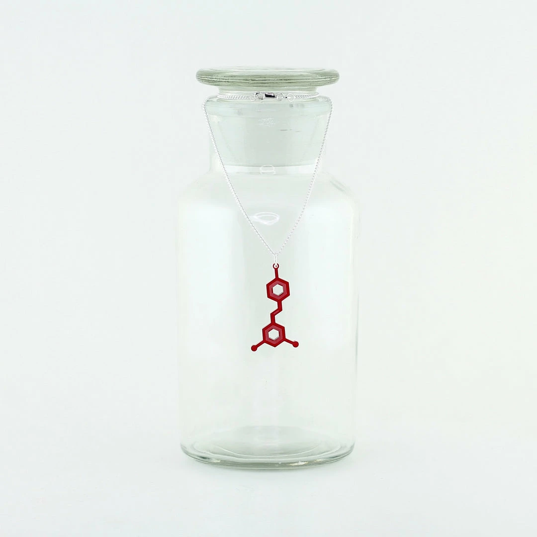 Sorcery Science Necklace: Resveratrol (Red Wine) 4 Sorcery Science Necklace: Resveratrol (Red Wine)