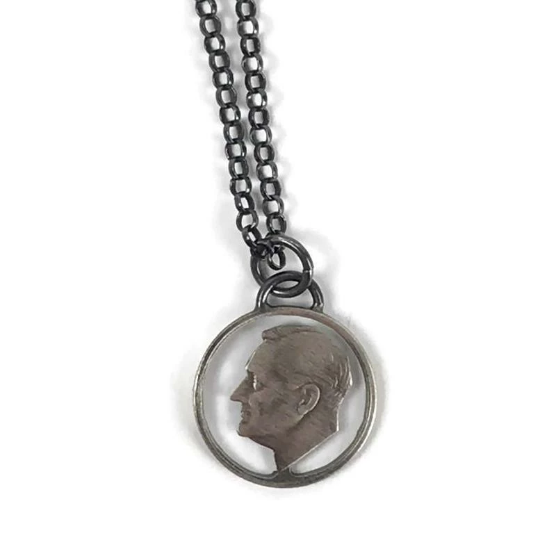 Stacey Lee Webber FDR Circle Necklace Jewelry 3 Stacey Lee Webber FDR Circle Necklace Jewelry