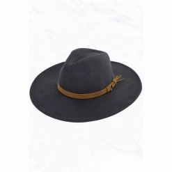 Suzie Q Hat: Big Brim Peach Heart Jazz Hat Extras