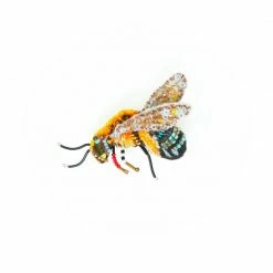Trovelore Brooch: Flying Bee