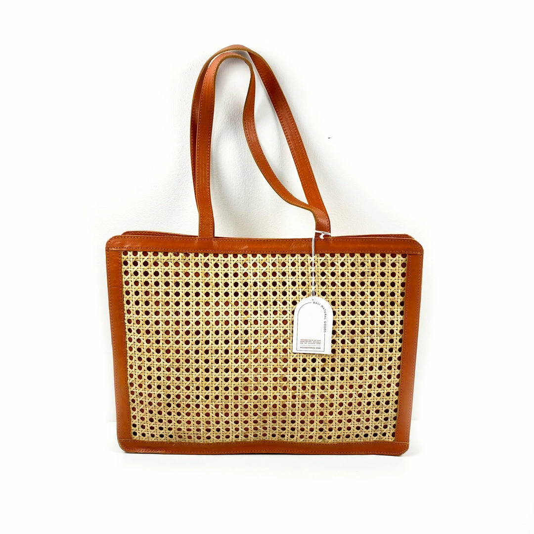 Village Thrive Bag: Raja Leather Laptop Bag 4 Village Thrive Bag: Raja Leather Laptop Bag