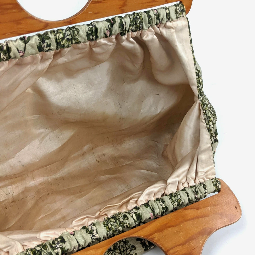 ESSE Purse Museum & Store Vintage 1940s Handmade Floral Tote 8 ESSE Purse Museum & Store Vintage 1940s Handmade Floral Tote