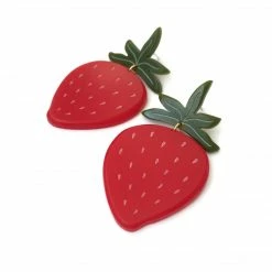 Woll Earrings: Strawberries
