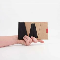 Wren Wallet: Square 48 Wren Wallet: Square