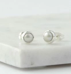 Fair Anita Earrings: Ethereal Pearl Studs